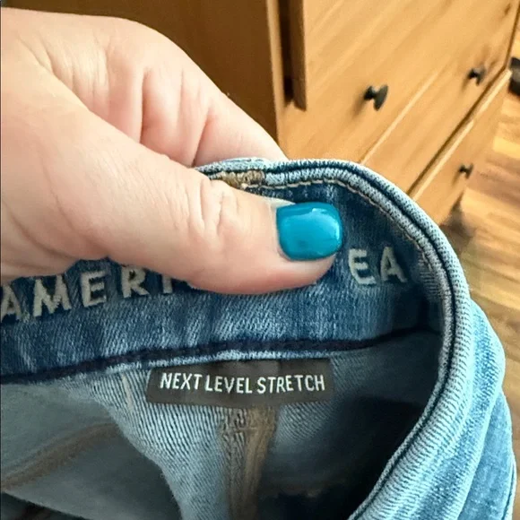 American Eagle Outfitters Blue Flare Jeans - Picture 3 of 3